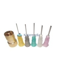 Set of needles for the precise application of liquids