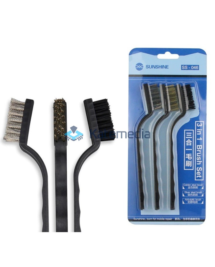 Set of 3 brushes for cleaning electronics