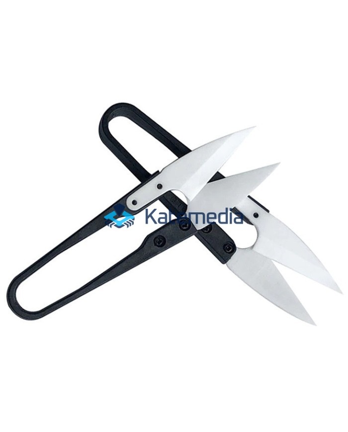 Ceramic scissors for the service